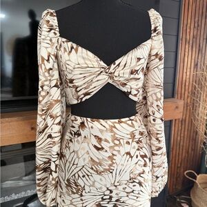 Windsor Twist-Front Long Sleeve Crop Top & Skirt Set - Cream & Brown